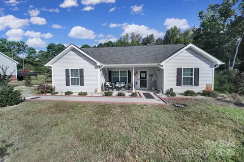 1200 W Elizabeth St, Pageland, SC 29728