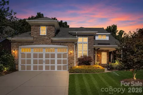 10906 Round Rock Rd, Charlotte, NC 28277
