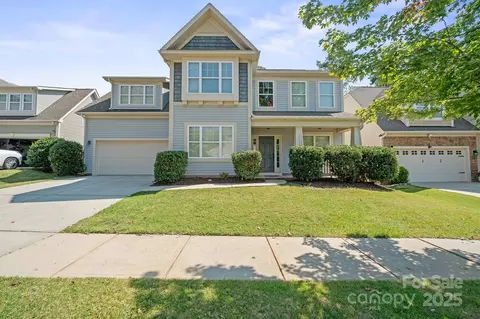 15809 Oxford Glenn Dr, Huntersville, NC 28078