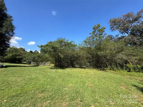 5963 Peniel Rd, Tryon, NC 28782 photo 5