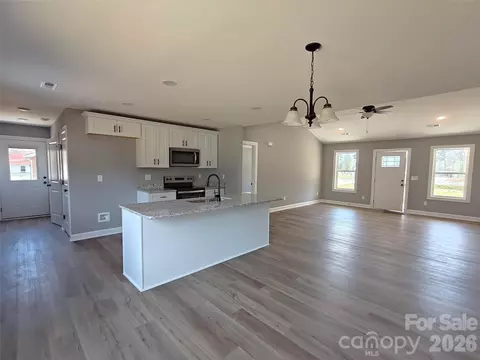 Living - 450 E Ridge Rd, Salisbury, NC 28144 photo 1 of 2