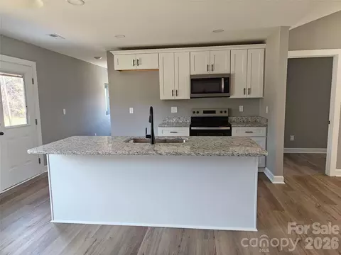Kitchen - 450 E Ridge Rd, Salisbury, NC 28144 photo 1 of 1