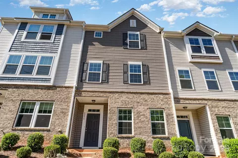 8256 Waxhaw Hwy, Waxhaw, NC 28173