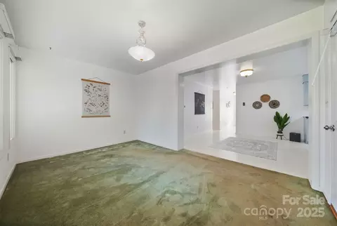 Living - 210 7th Avenue Sw Pl SW, Conover, NC 28613 photo 4 of 4