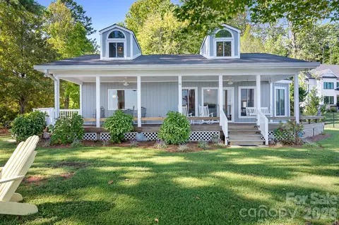 Exterior - 8293 Luckey Point Rd, Denver, NC 28037 photo 2 of 7