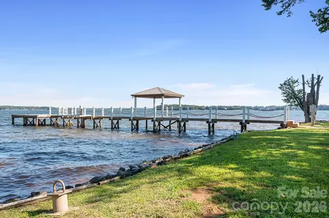 View/Area - 8293 Luckey Point Rd, Denver, NC 28037 photo 6 of 13