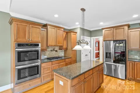 1775 Mount Carmel Cir, Denver, NC 28037