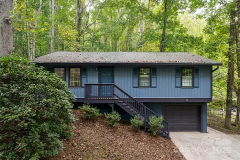 6 Valleywood Ct, Asheville, NC 28803