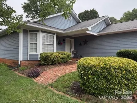 2917 Misty Plum Ct, Fort Mill, SC 29715