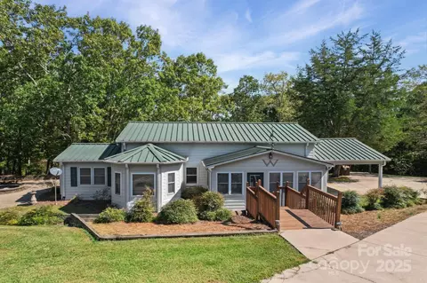 759 River Rd, Union, SC 29379 photo 2
