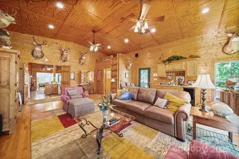 759 River Rd, Union, SC 29379 photo 3