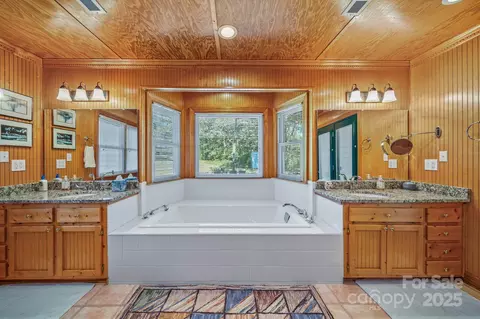 759 River Rd, Union, SC 29379 photo 11