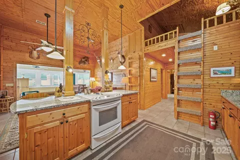 759 River Rd, Union, SC 29379 photo 6