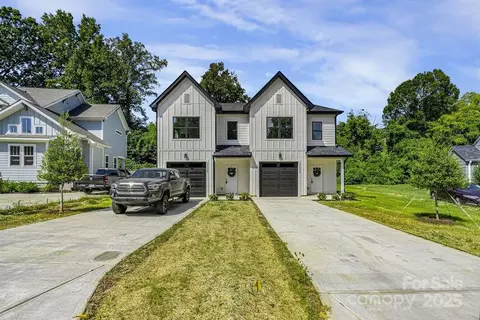 3131 Columbus Cir, Charlotte, NC 28208