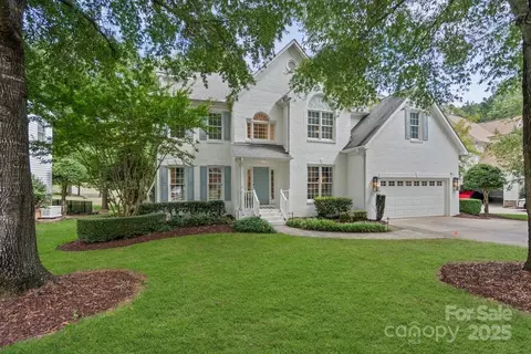 12324 Willingdon Rd, Huntersville, NC 28078
