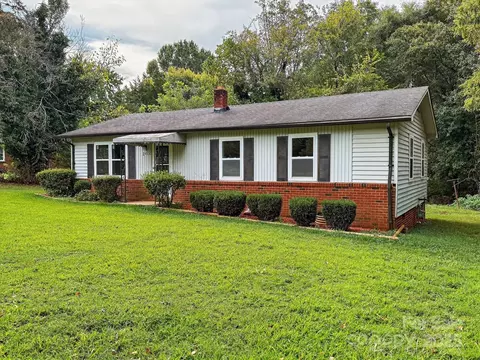 2422 Abernathy 55 Ave #55, Statesville, NC 28625