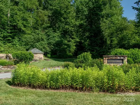 41 Mountain Brook Trl, Brevard, NC 28712 photo 5
