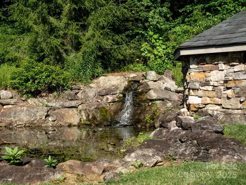 41 Mountain Brook Trl, Brevard, NC 28712 photo 4
