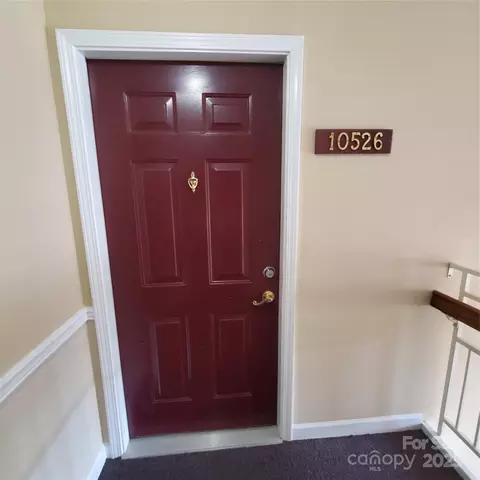 10526 Hill Point Ct, Charlotte, NC 28262