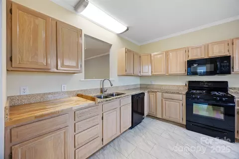 416 Locust 8 St #8, Rock Hill, SC 29730