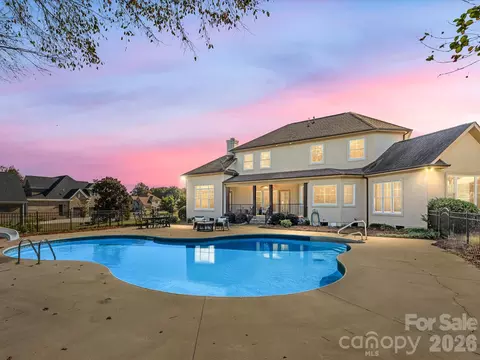 2820 Smith Field Dr, Monroe, NC 28110