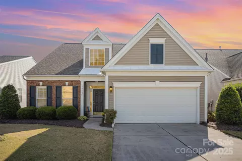 12417 Bobhouse Dr, Charlotte, NC 28277