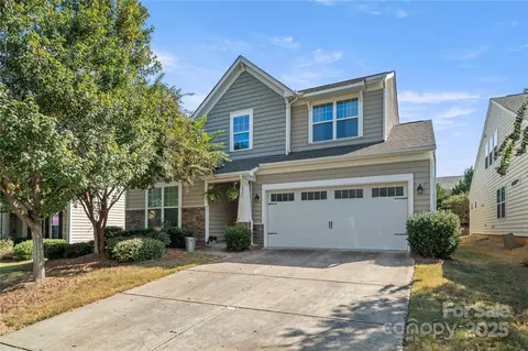1521 Deer Meadows Dr, Waxhaw, NC 28173