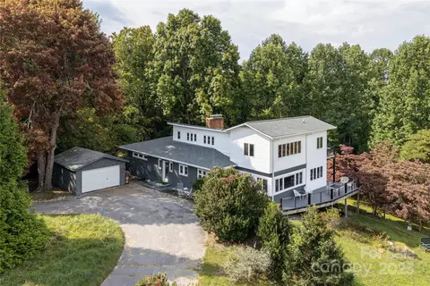 3684 Laurel Park Hwy, Laurel Park, NC 28739