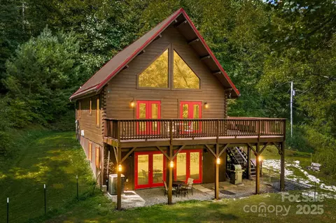 6018 Meadow Fork Rd, Hot Springs, NC 28743