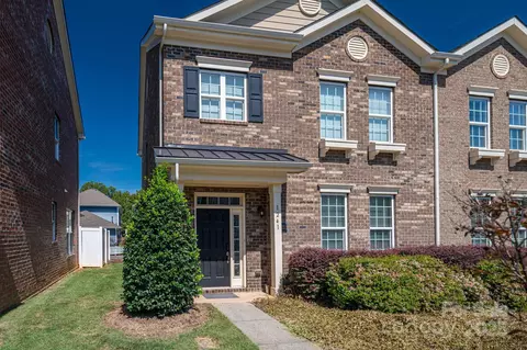 1241 Assembly St, Belmont, NC 28012