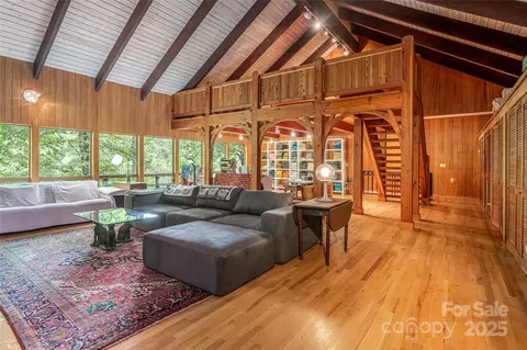 Living - 147 Dye Leaf Rd, Fairview, NC 28730 photo 4 of 4