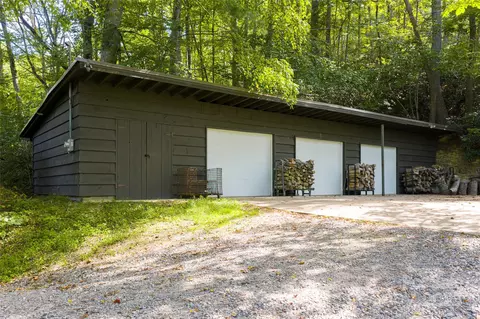 Exterior - 147 Dye Leaf Rd, Fairview, NC 28730 photo 5 of 5