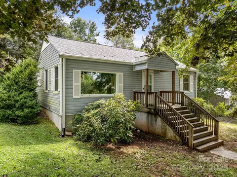 60 Middlemont Ave, Asheville, NC 28806