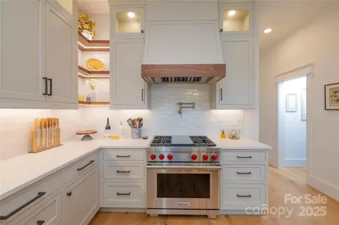 Kitchen - 18353 John Connor Rd, Cornelius, NC 28031 photo 2 of 6