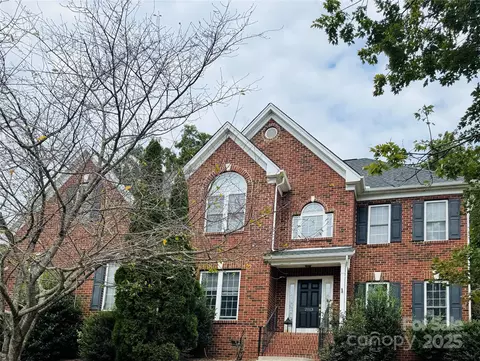 2013 Solway Ln, Charlotte, NC 28269