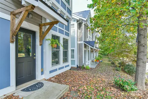 3 Pnly Avnu Ave #E, Asheville, NC 28804