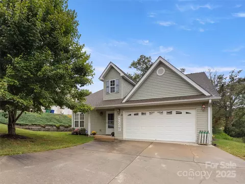50 Ridgeland Ln, Asheville, NC 28805