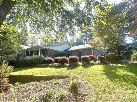 315 Springwood Ne Dr NE, Valdese, NC 28690