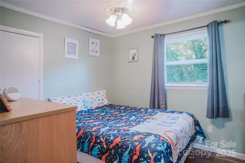 Bedroom - 20 Ridgeway Dr, Flat Rock, NC 28731 photo 1 of 7