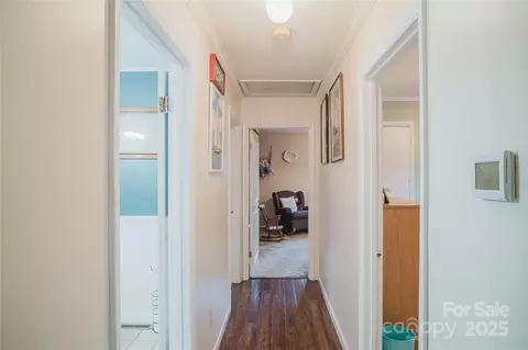 Entry Way - 20 Ridgeway Dr, Flat Rock, NC 28731 photo 2 of 2