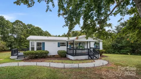 354 W Grove Rd, Lexington, NC 27295