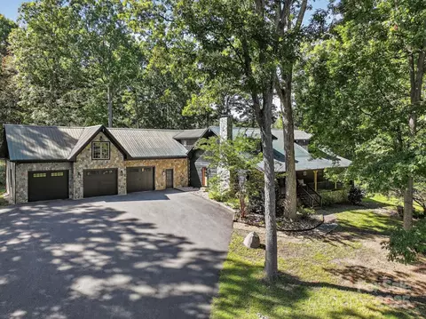 173 Backcreek Ln, Statesville, NC 28677