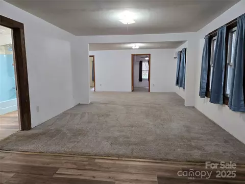 Living - 148 Huffman Rd, Clyde, NC 28721 photo 10 of 13