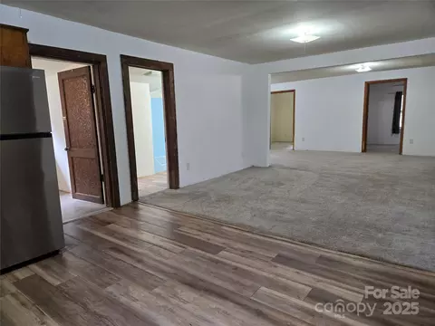 Living - 148 Huffman Rd, Clyde, NC 28721 photo 8 of 13