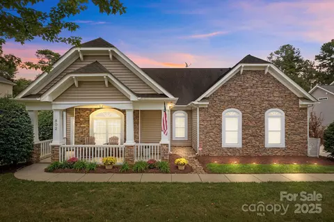 Exterior - 802 Seipel Dr, Denver, NC 28037 photo 8 of 8