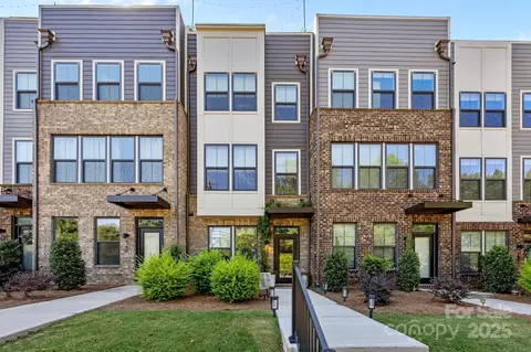 544 Billingsley Rd, Charlotte, NC 28211