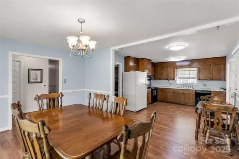 Dining - 601 Laurel Ct, Lancaster, SC 29720 photo 2 of 2