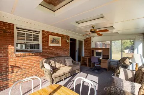 Exterior - 601 Laurel Ct, Lancaster, SC 29720 photo 4 of 8