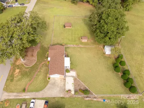 View/Area - 601 Laurel Ct, Lancaster, SC 29720 photo 2 of 2
