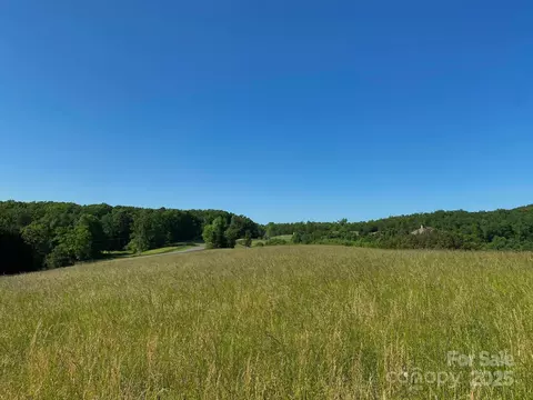 Golf Course Road, Columbus, NC 28722